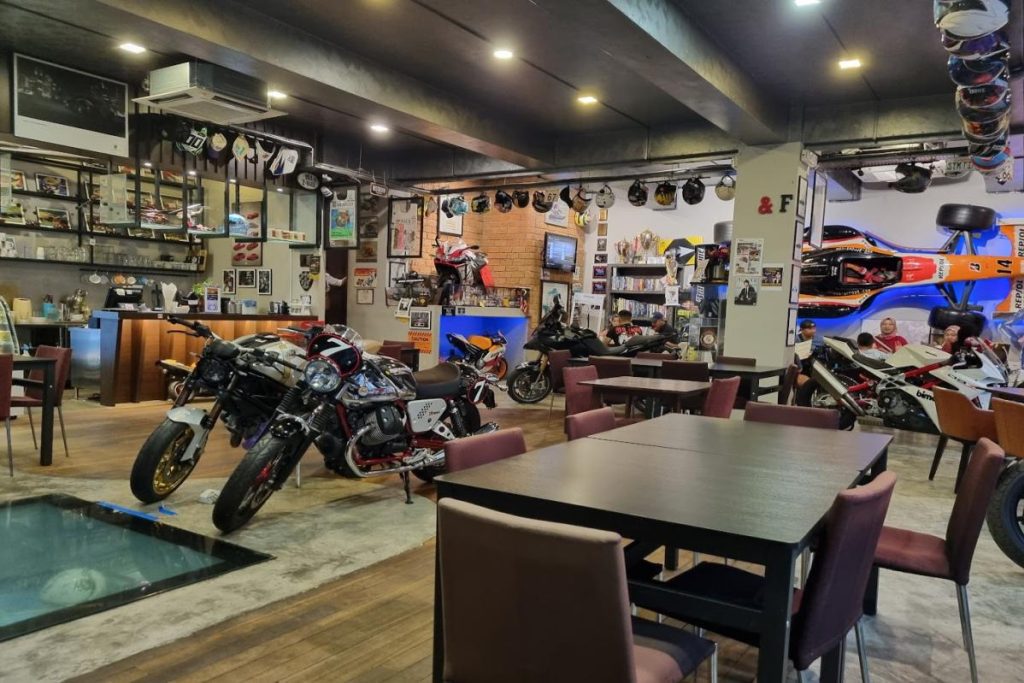 Top 20 Best Cafes in Kuching 2025 4 untitled-rectangle-presentation-