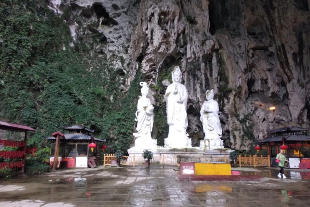 8 Must-Visit Cave Temples In Ipoh 2025 8 untitled-rectangle-presentation--