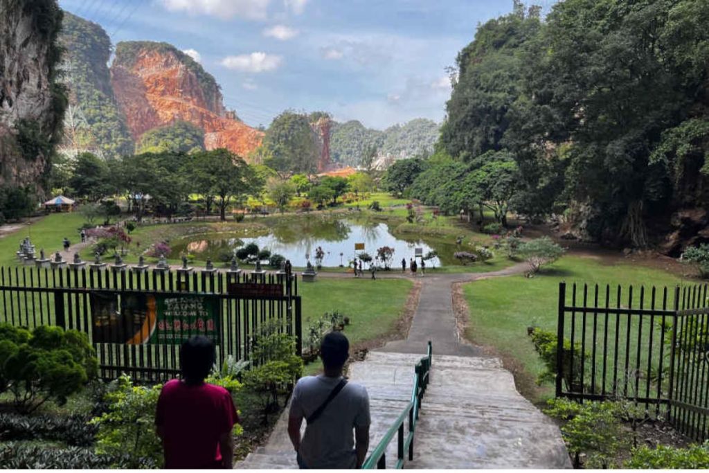 8 Must-Visit Cave Temples In Ipoh 2025 3 untitled-rectangle-presentation-