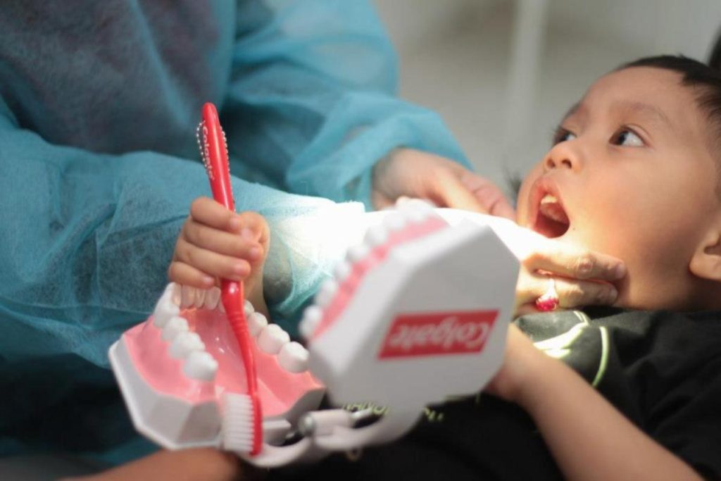 20 Klinik Pergigian Terbaik di KL & Selangor 2025 38 zaara