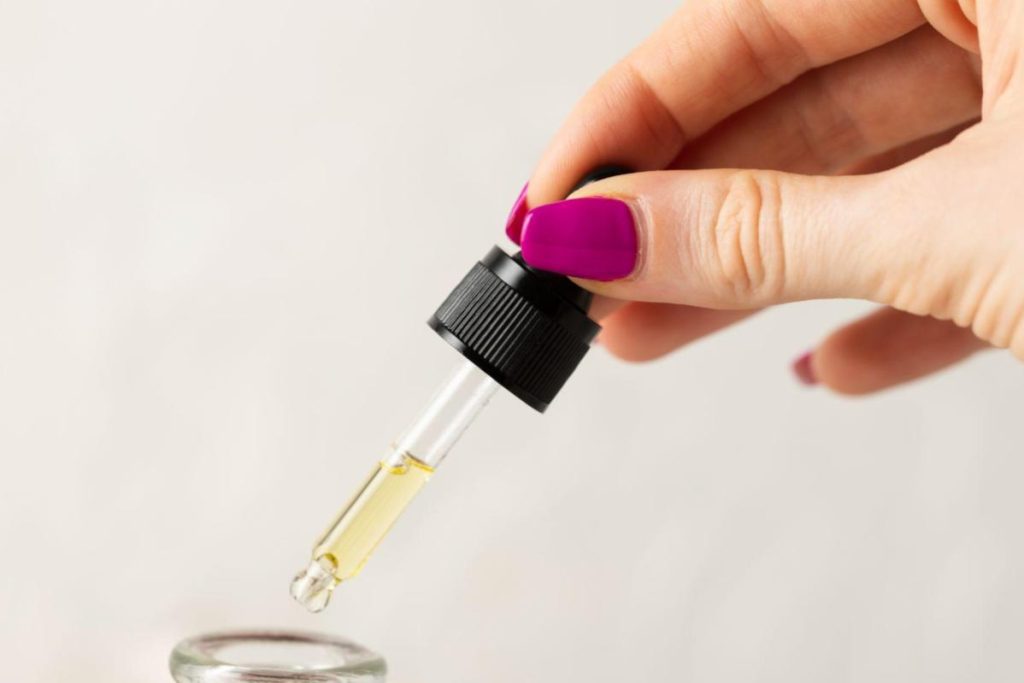 Top 14 Best Night Skincare Routines for A Youthful Appearance 2025 6 night--