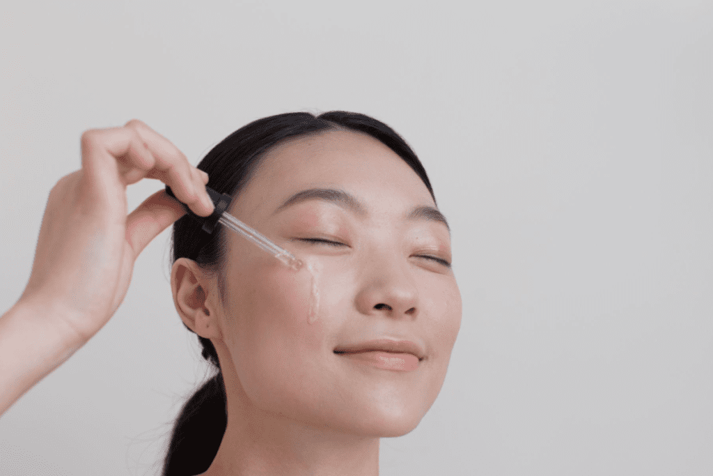 Top 14 Best Night Skincare Routines for A Youthful Appearance 2025 7 night--