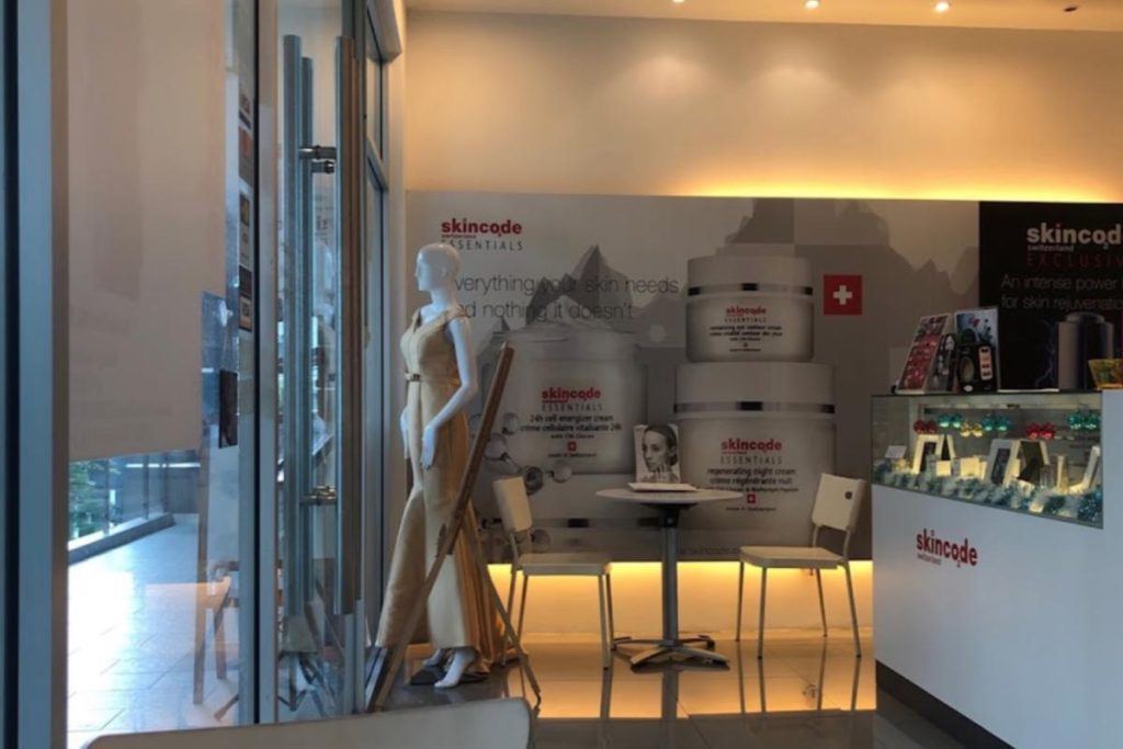 Top 18 Best Facial Treatments In Kuala Lumpur 2025 7 untitled-rectangle-presentation---T.