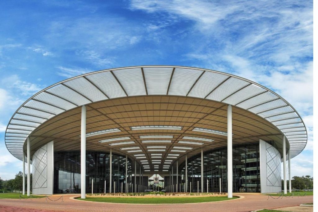 Top 15 Best Private Universities in Malaysia 2025 10 untitled-rectangle-presentation---T.