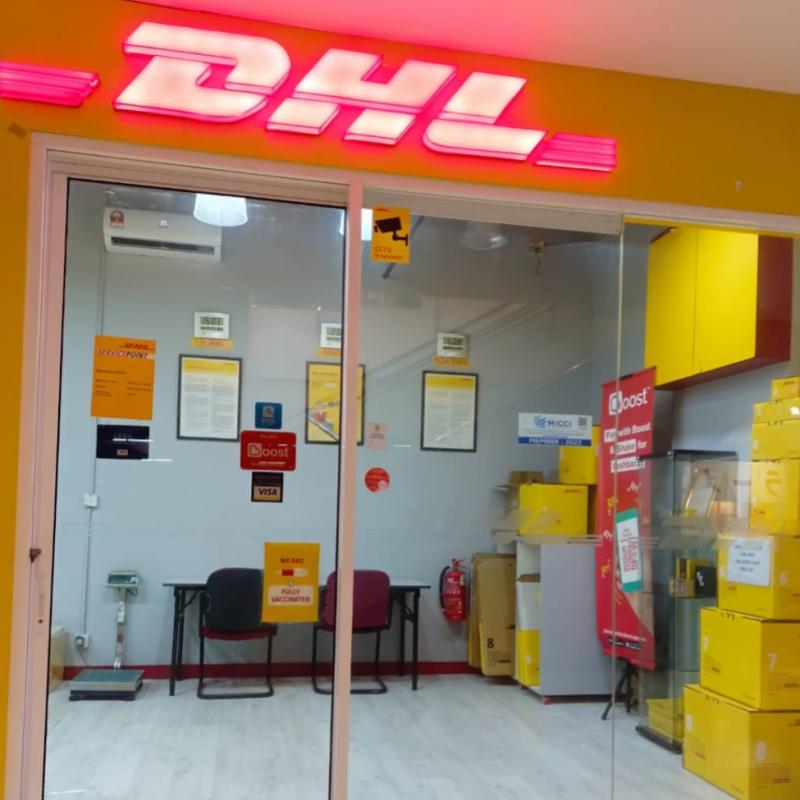 Top 7 Best Courier Services in Kota Kinabalu 2025 3 DHL-Express-Service-Point-IMAGO-Kota-Kinabalu-