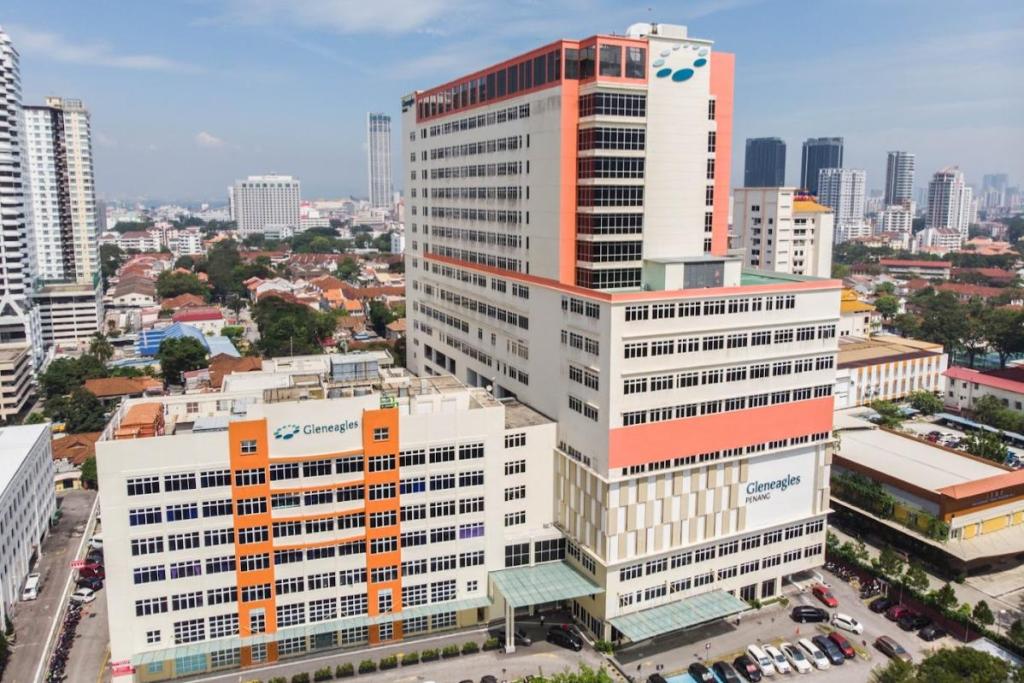 Top 10 Best Pap Smear Screening Packages in Malaysia 2026 13 Gleneagles-Hospital-Penang-