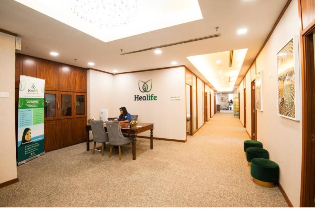 Top 8 Best Gua Sha Back Massage Therapy Places in Malaysia 2025 8 Healife-Integrative-Physiotherapy-Centre