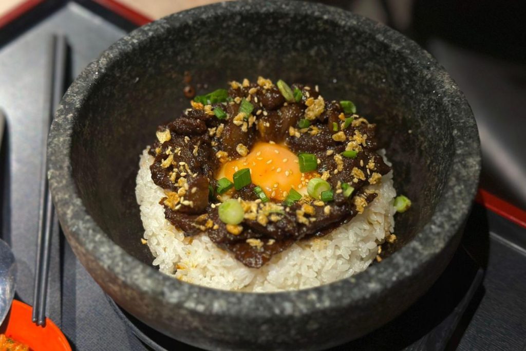 Gyutaro Yakiniku’s <strong>Solo Feast </strong>Awaits! 9 Ishiyaki-Japan-Wagyu-Yakiniku-Halal-Rice