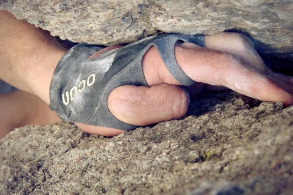 Top 15 Best Rock Climbing Equipment List in Malaysia 2025 15 promo-