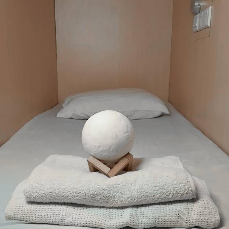 Top 10 Best Budget-Friendly Hotels in Kota Kinabalu 2025 12 H2-segama-backpackers-bed