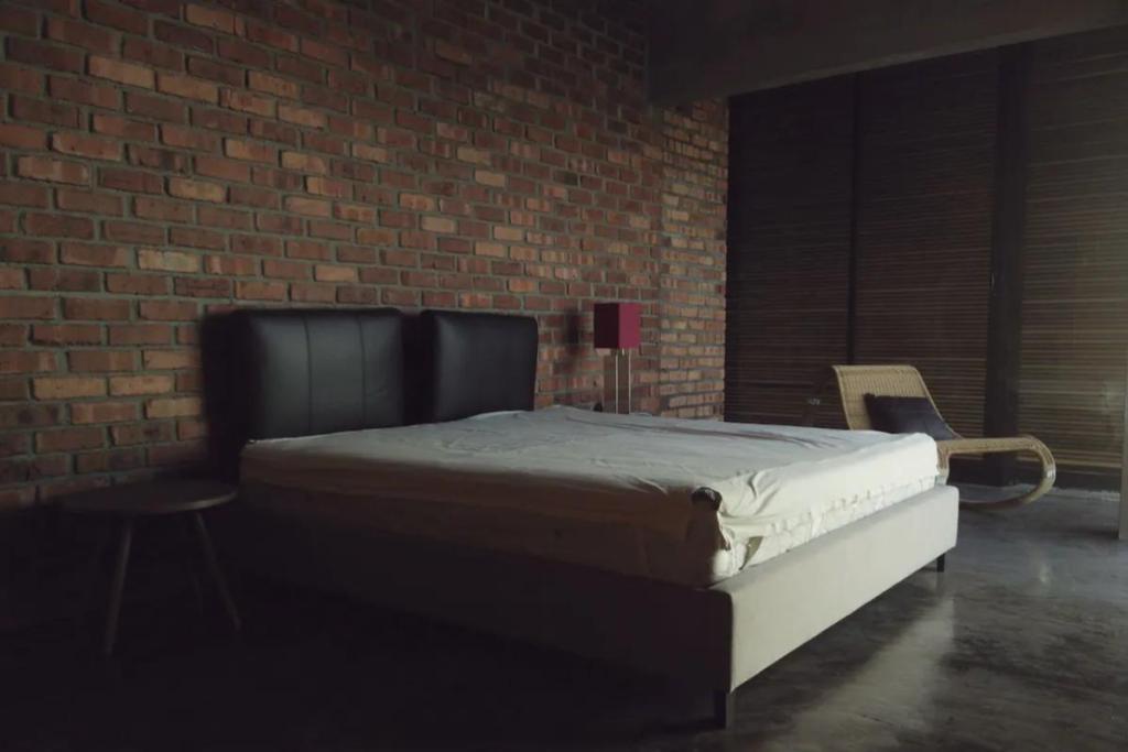 10 Airbnb Terbaik di Port Dickson 2025 12 Port-Dickson-Holiday-Home-bedroom