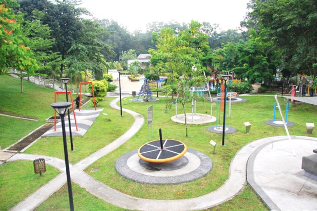 Top 15 Best Indoor & Outdoor Playgrounds in KL & Selangor 2025 13 Pusat Sains Negara Playground 3