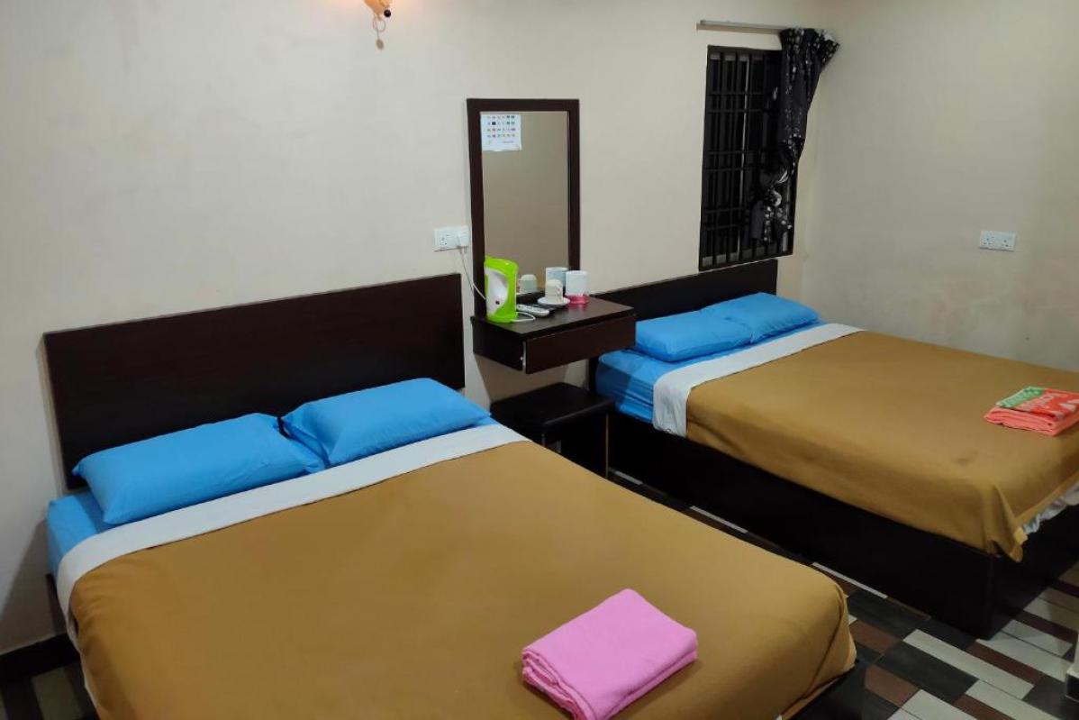 Top 10 Best Budget-Friendly Hotels in Cameron Highlands 2025 13 Ria-Cameron-Hotel-room