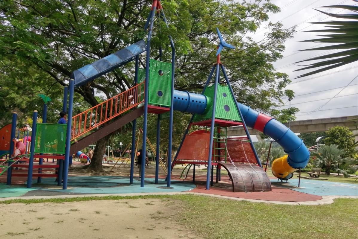 Top 15 Best Indoor & Outdoor Playgrounds in KL & Selangor 2025 3 Taman Jaya Park Playground 3