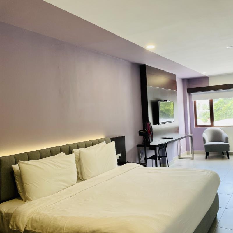 Top 7 Best Budget-Friendly Hotels in Langkawi 2025 13 The-concept-hotel-room