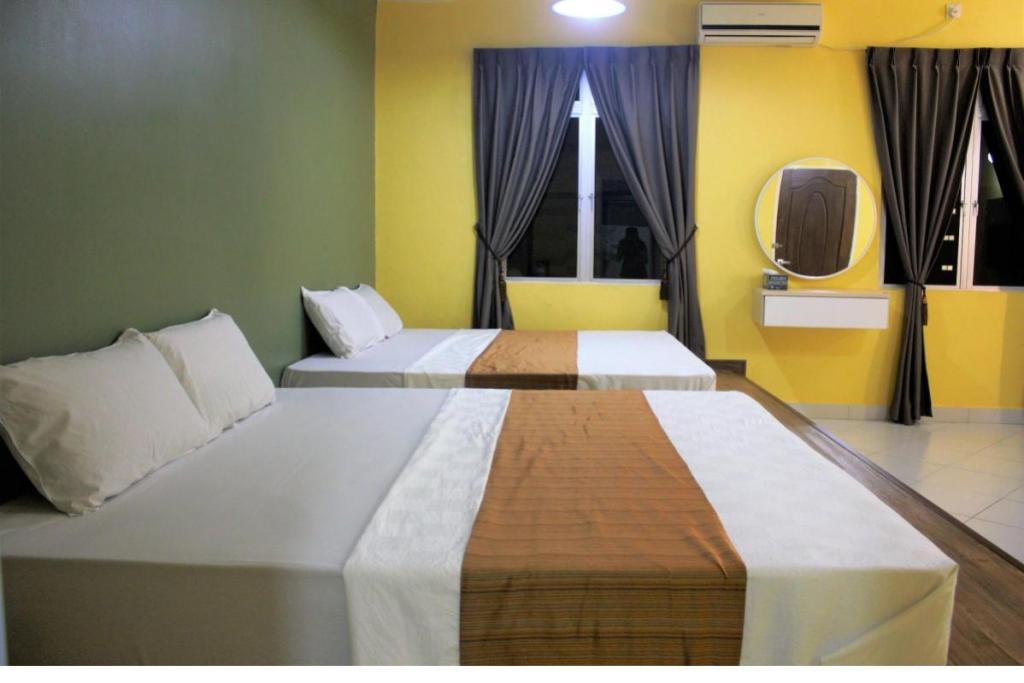 Top 10 Best Budget-Friendly Hotels in Johor Bahru 2025 19 Aeon-Tebrau-Homestay-room