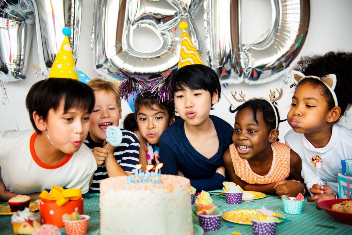 How to Choose a Good Kids Birthday Party Planner in Malaysia? 1 birthday party 1 2