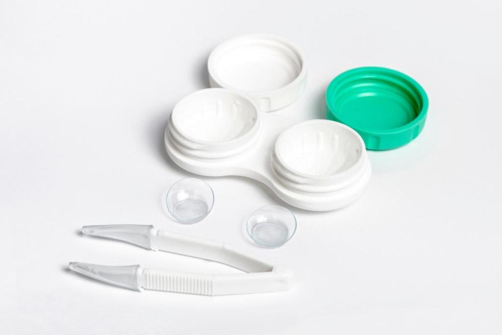 Your Complete Guide to Healthy Contact Lens Habits in Malaysia 10 contact lenses 3