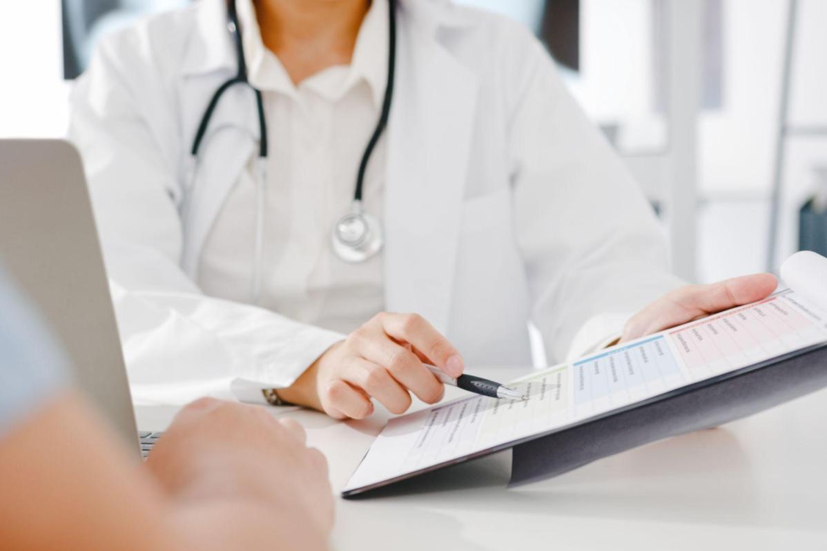 Tips To Choose the Best Medical Insurance Policy in Malaysia 3 This image has an empty alt attribute; its file name is medical-insurance-1.jpg