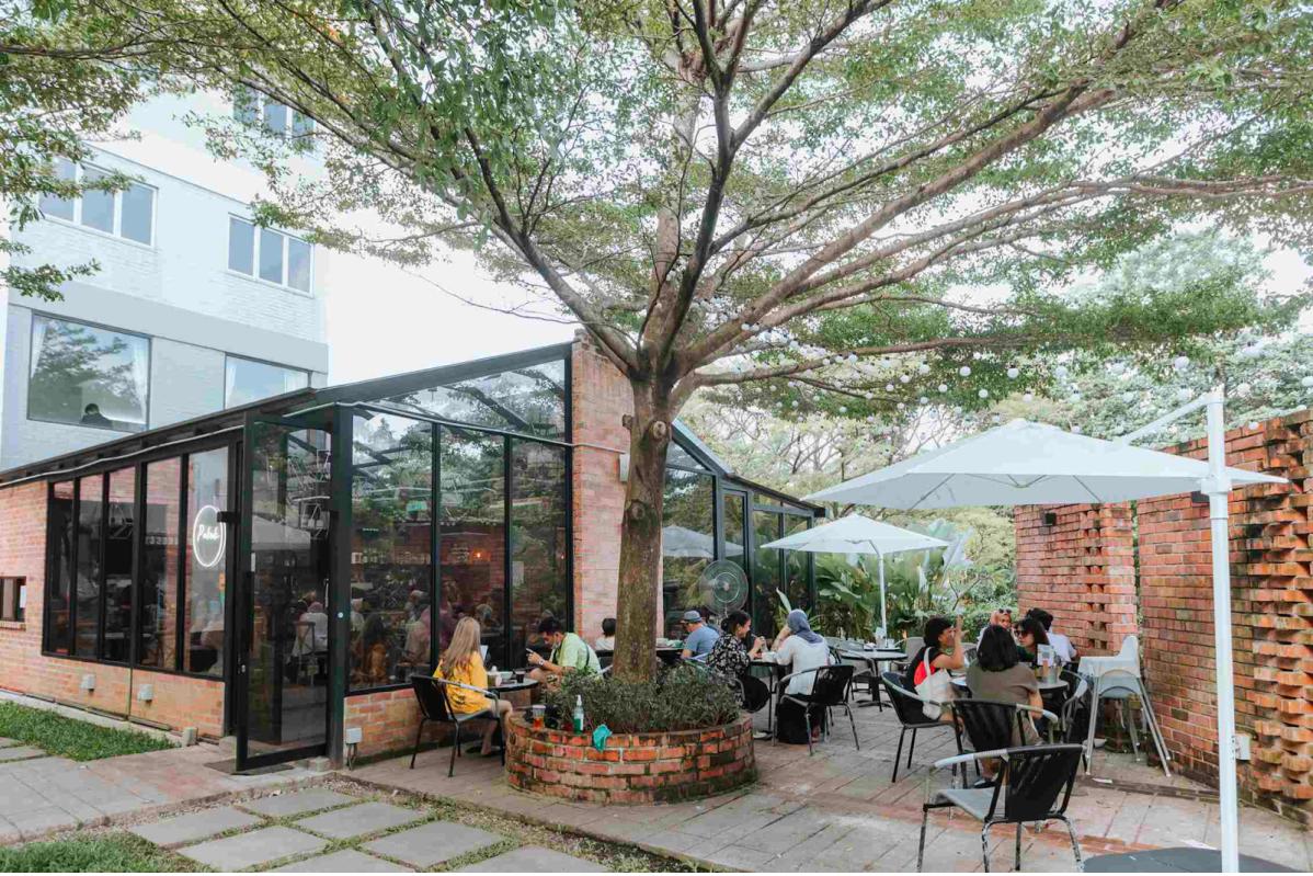 Curated Kuala Lumpur Itinerary for You: The City Unveiled 11 Pokok-KL-Cafe-outdoor-dining-area