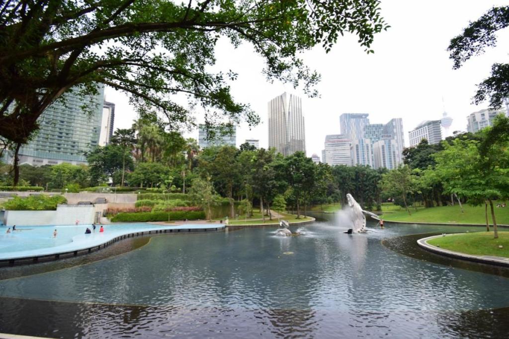 Curated Kuala Lumpur Itinerary for You: The City Unveiled 5 Discover-KLCC-Park-wading-pool