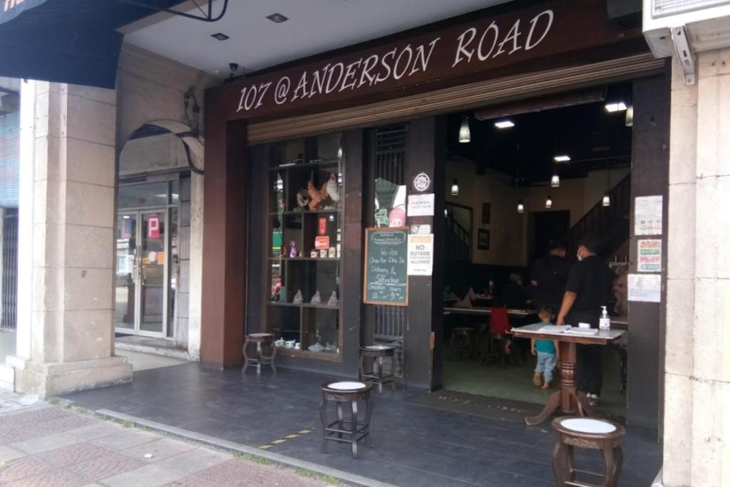 Top 10 Best Things to Do in Ipoh for Nature Lovers and Foodies 2025 14 Ipoh-Hainan-Chicken-Rice-entrance