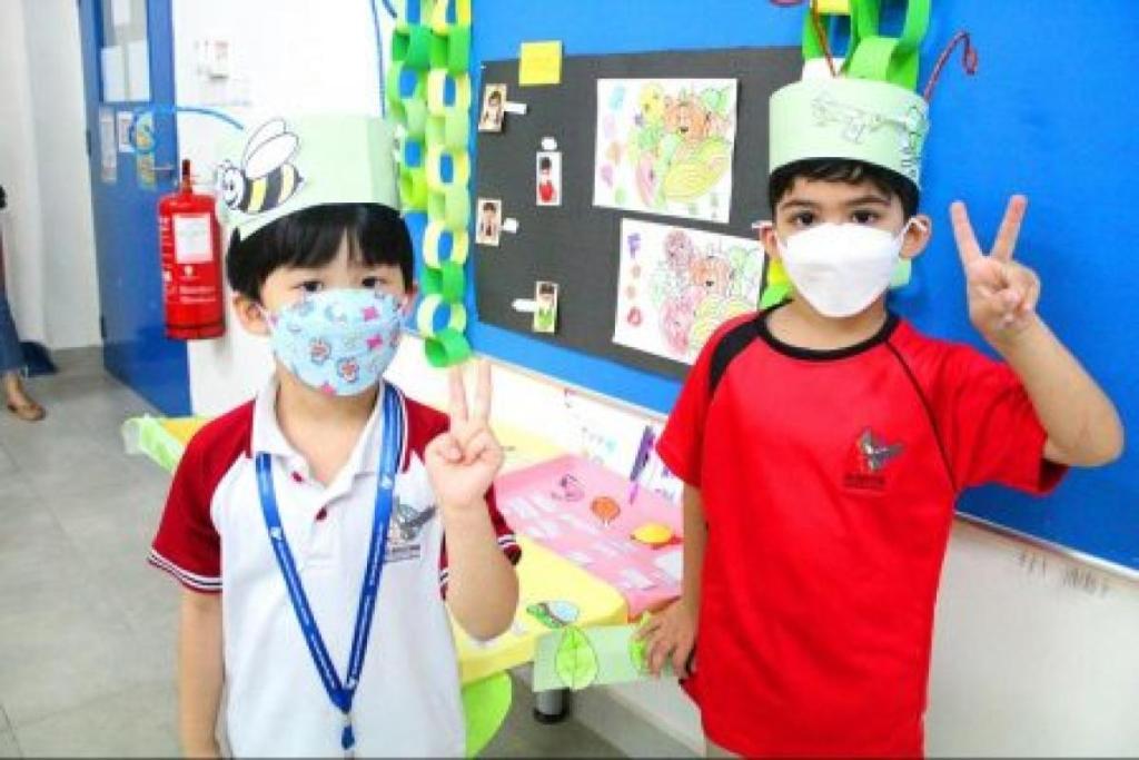 Top 10 Best Kindergartens in KL & PJ 2025 21 Taska-Little-Beans-children-posing