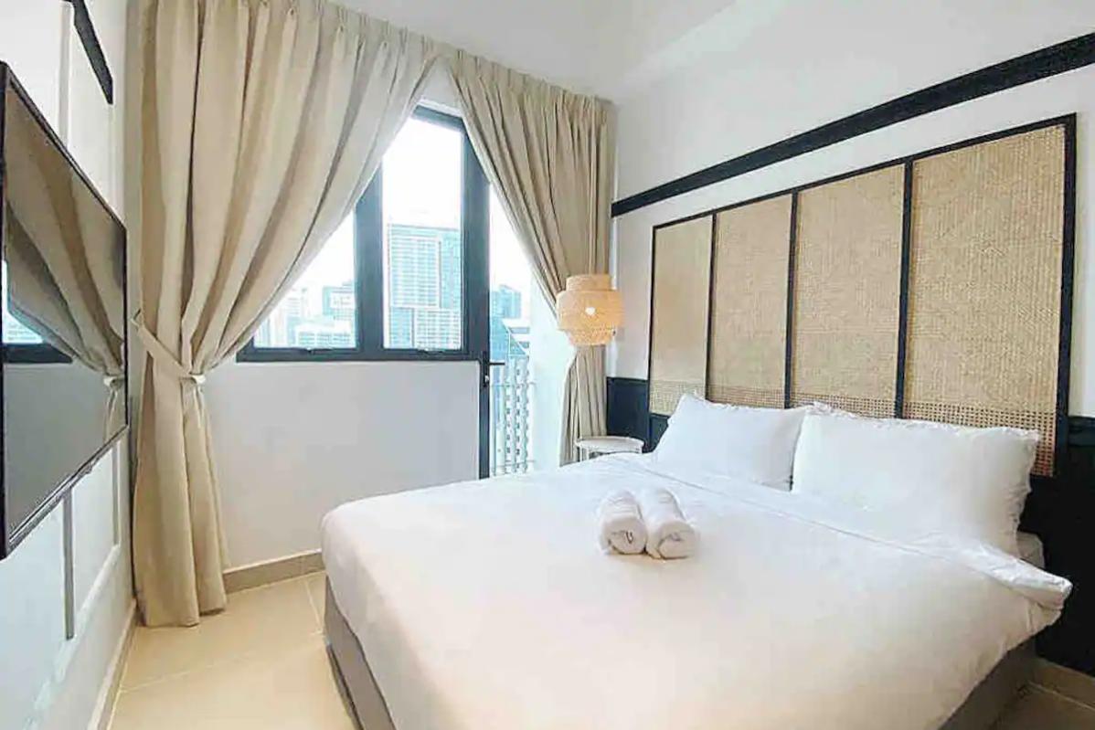 Top 10 Best Airbnbs Under RM150 in KL 2025 16 The-Colony-bedroom