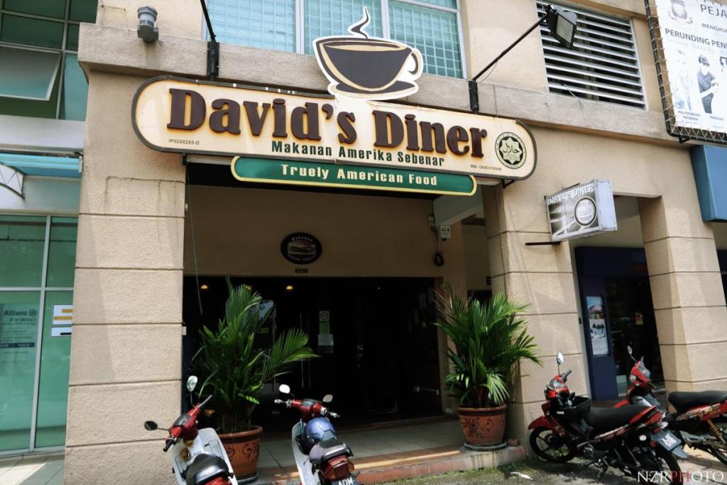Top 10 Best Western Restaurants in Ipoh 2025 11 Davids-Diner-exterior
