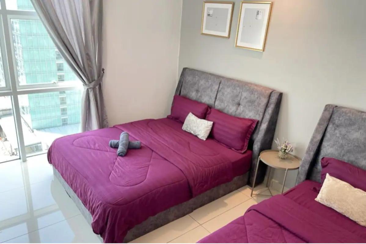 Top 10 Best Airbnbs in Johor Bahru 2025 12 Angelas-Condo-bedroom