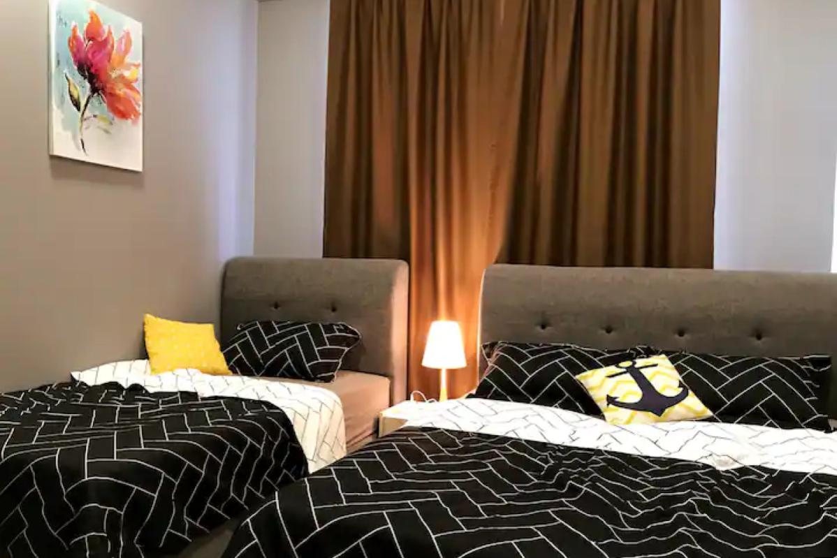 Top 10 Best Airbnbs in Cameron Highlands 2025 8 Hilltop-Cabin-bedroom