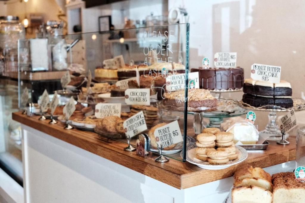 Top 20 Best Cafes in Bangsar 2025 24 Jaslyn-Cakes-baked-goods