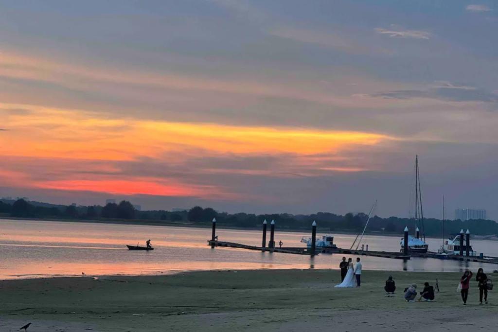 Top 10 Best Airbnbs in Johor Bahru 2025 17 Love-The-Wohds-sea-view