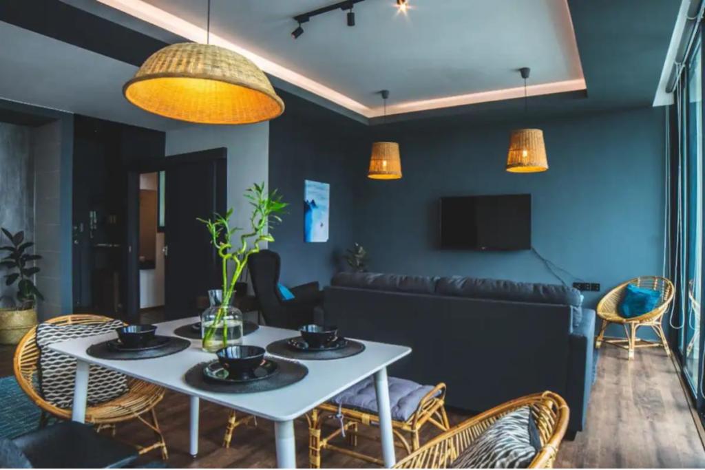 Top 10 Best Airbnbs in Kuching 2025 21 Vivacity-Homestay-living-space