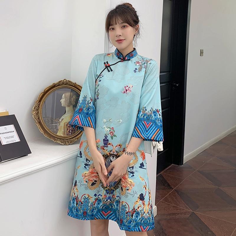 Top 10 Best Chinese New Year Outfits in Malaysia 2025 4 A line 3 4 Sleeve Cheongsam