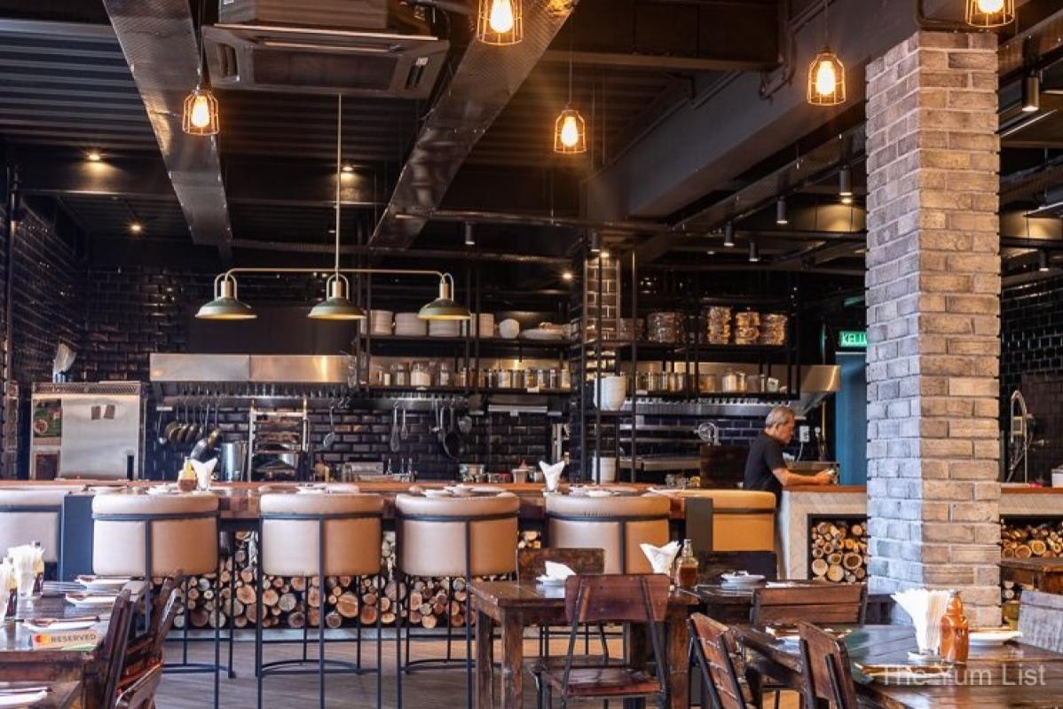 Top 10 Best Restaurants for Valentine’s Day Dinners in KL & Selangor 2025 8 Burnin Pit