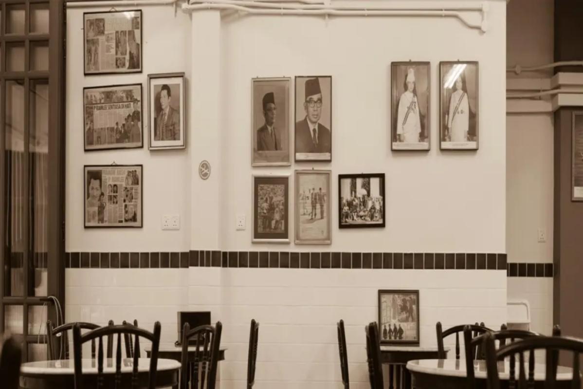 10 Makanan Murah Terbaik Bawah RM20 di Bukit Bintang 2025 13 Capitol-Cafe-interior