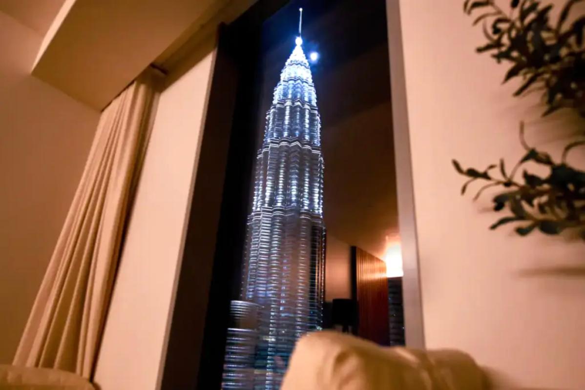 Top 10 Best Airbnbs in KL 2025 20 Condominium With Luxury KLCC View 1