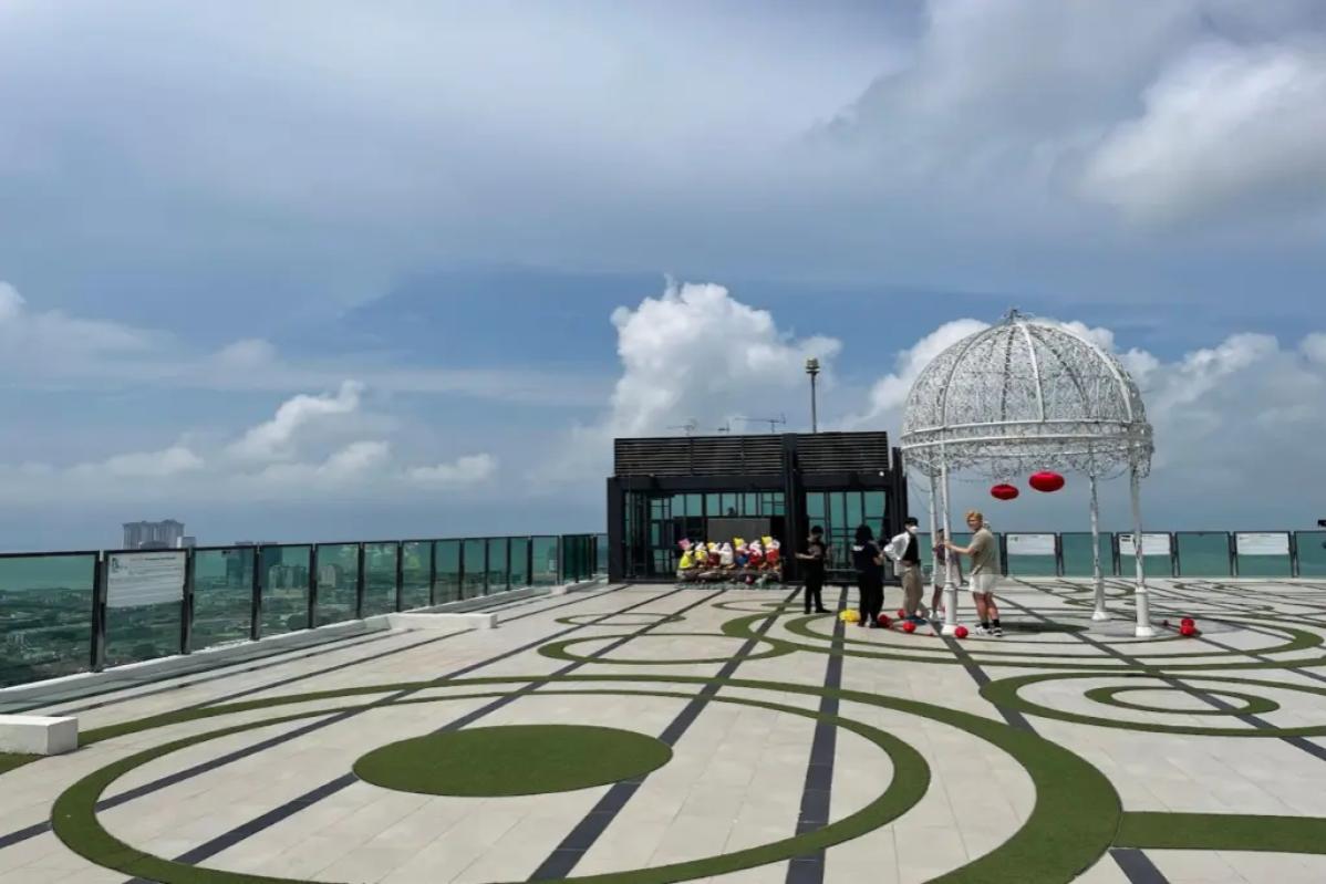 Melaka Itinerary: Plan Your Perfect Trip in the Small City 10 Enjoy The View At The Shore Sky Tower 1