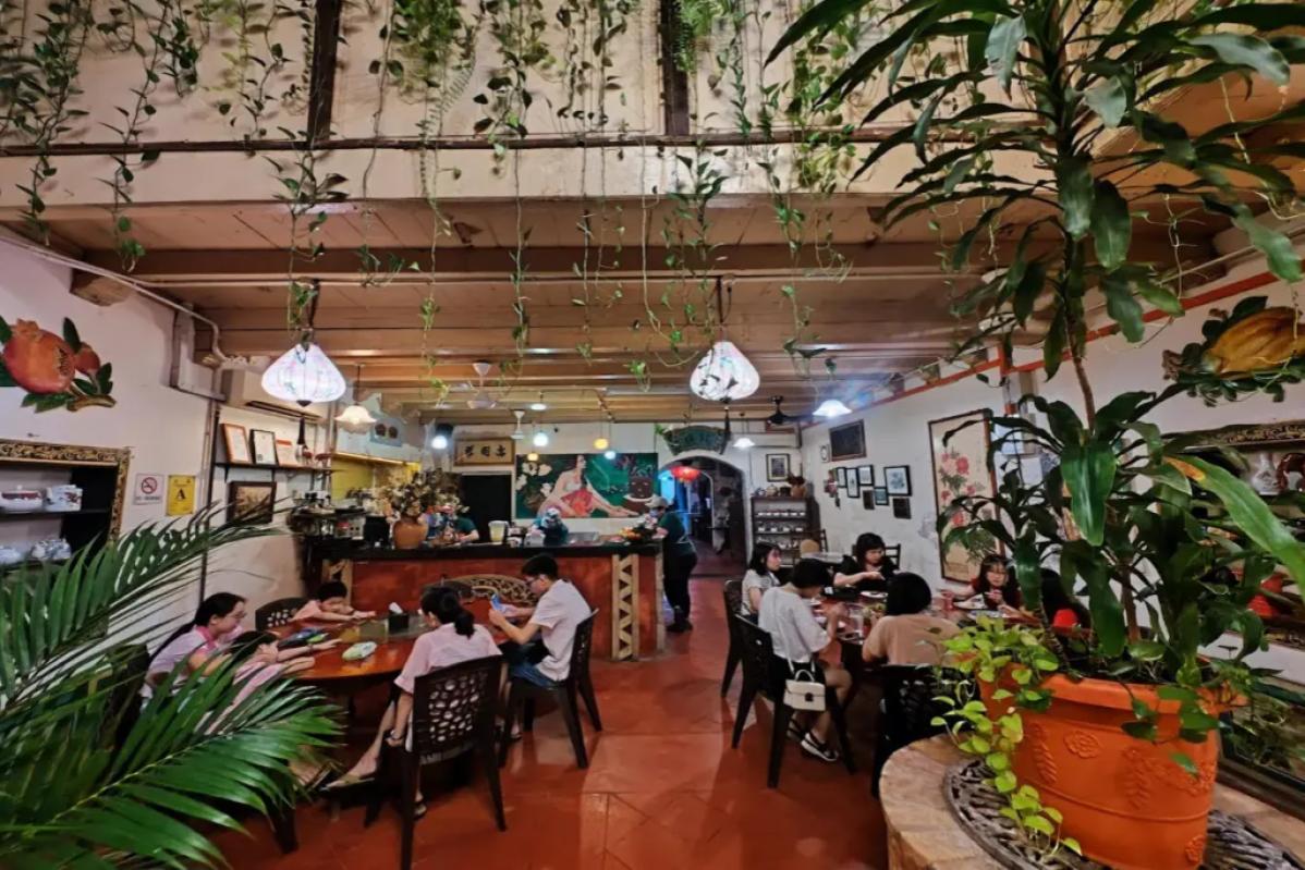 Melaka Itinerary: Plan Your Perfect Trip in the Small City 15 Have A Feast At Wild Coriander Melaka