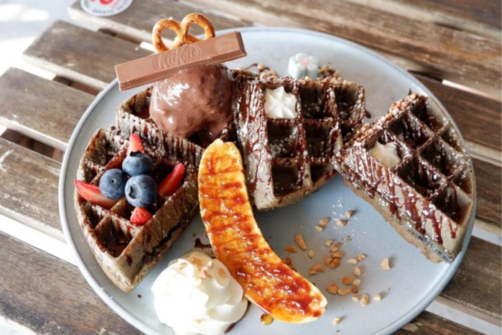 Top 10 Best Cafes in Ampang 2025 6 Little-Salty-Cafe-dark-heaven-waffle