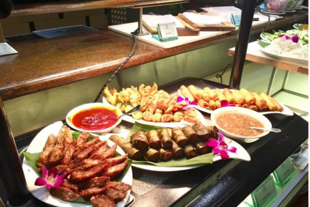 9 Bufet Murah Terbaik di Pulau Pinang Bawah RM150 pada 2025 17 Main-Street-Cafe-food