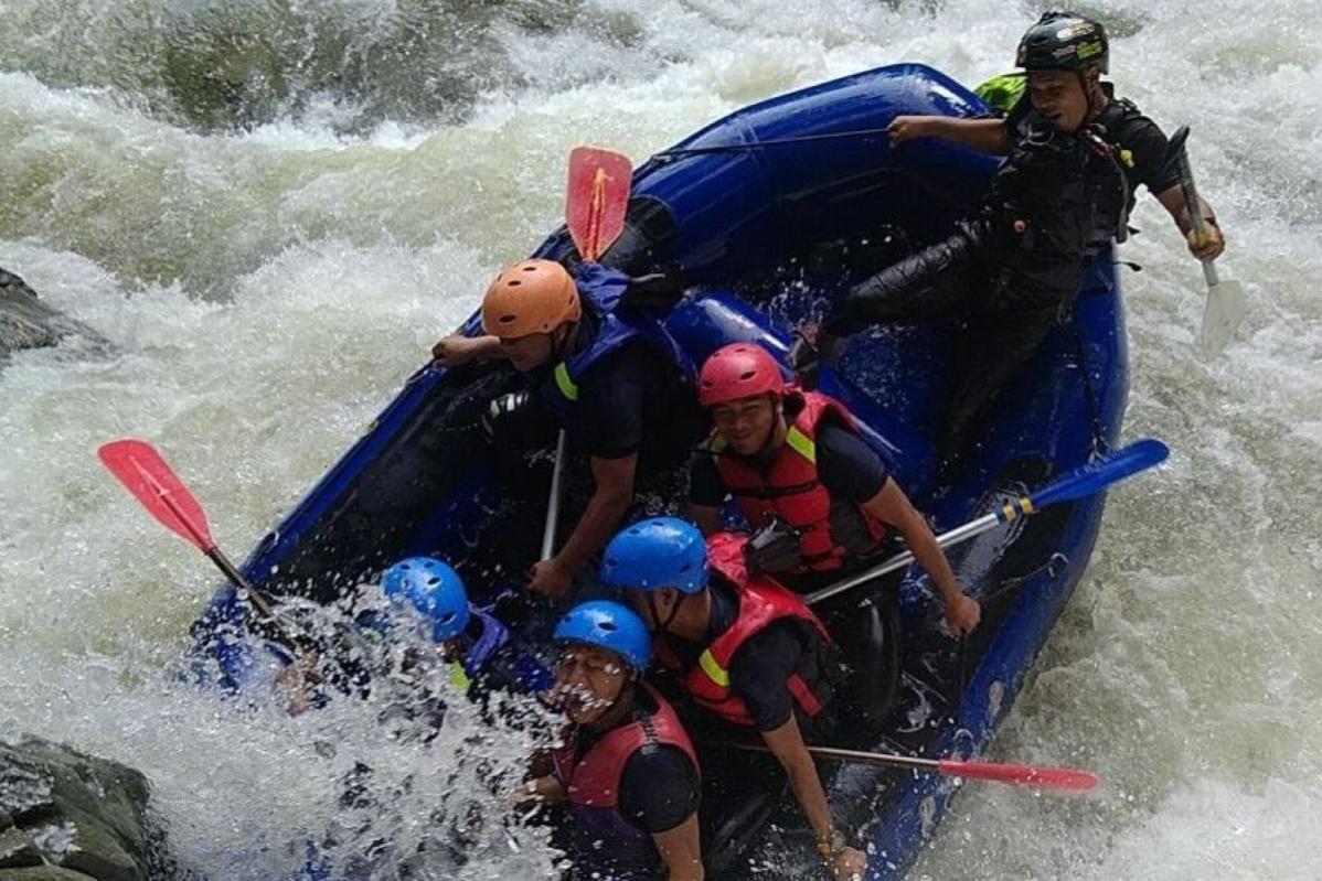 Top 10 Best Camping Sites in Malaysia 2025 11 Rock-Garden-white-water-rafting