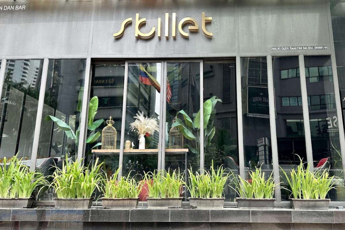 Top 10 Best Restaurants for Valentine’s Day Dinners in KL & Selangor 2025 6 Skillet KL