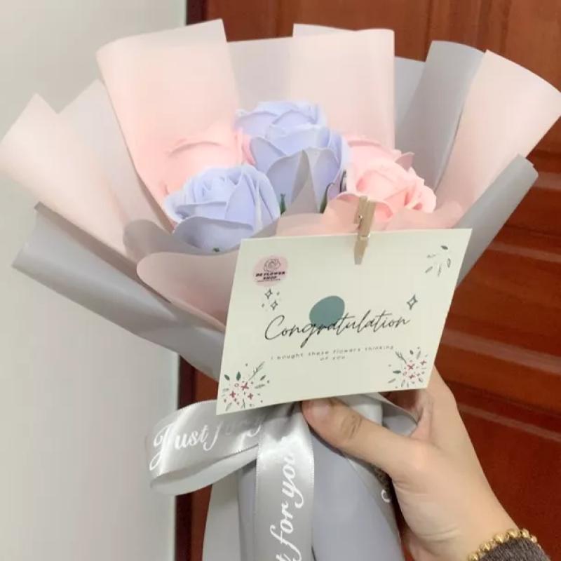 20 Hadiah Valentine Terbaik Untuk Kekasih Wanita Di Malaysia 2025 2 Soap Roses Bouquet