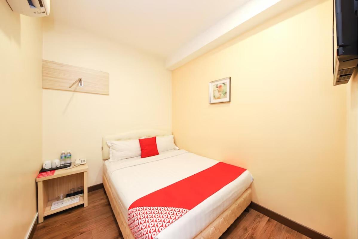 Top 10 Best Budget-Friendly Hotels in Petaling Jaya 2025 7 Super OYO 156 YP Boutique Hotel 1