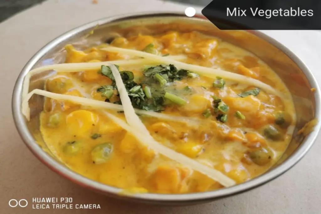 10 Makanan Murah Terbaik Bawah RM20 di Bukit Bintang 2025 11 TG's Bistro food