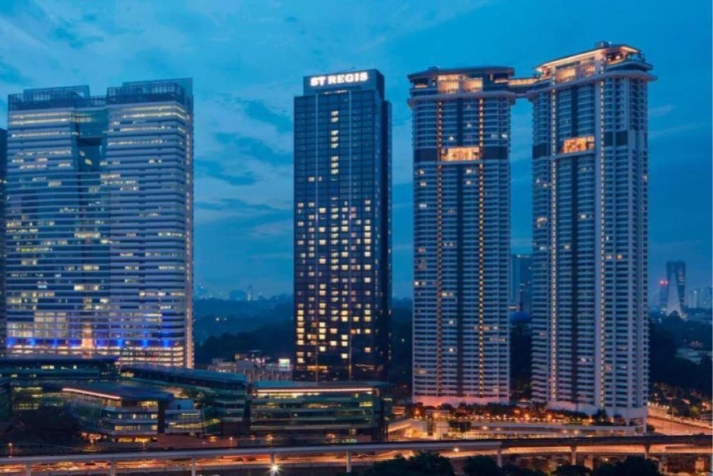 Top 10 Best Wedding Venues in Kuala Lumpur 2025 15 The-St.-Regis-Kuala-Lumpur