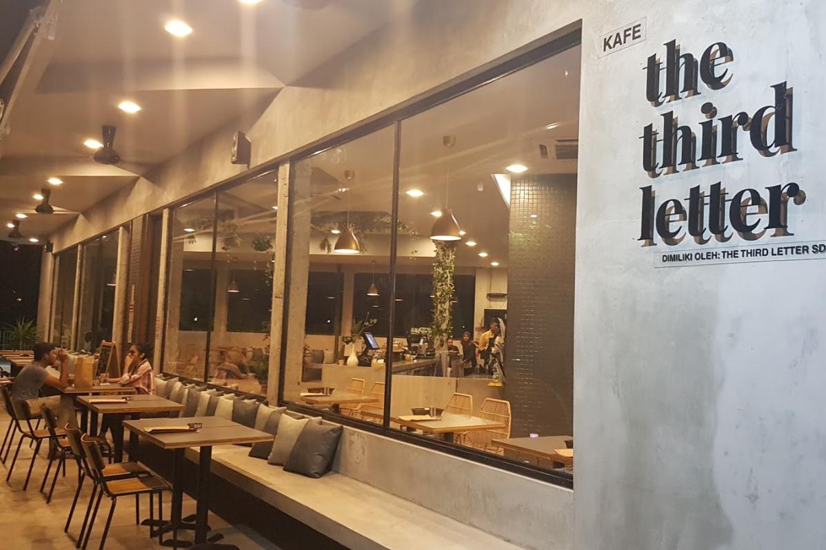 Top 10 Best Cafes in Bukit Jelutong 2025 2 The-Third-Letter