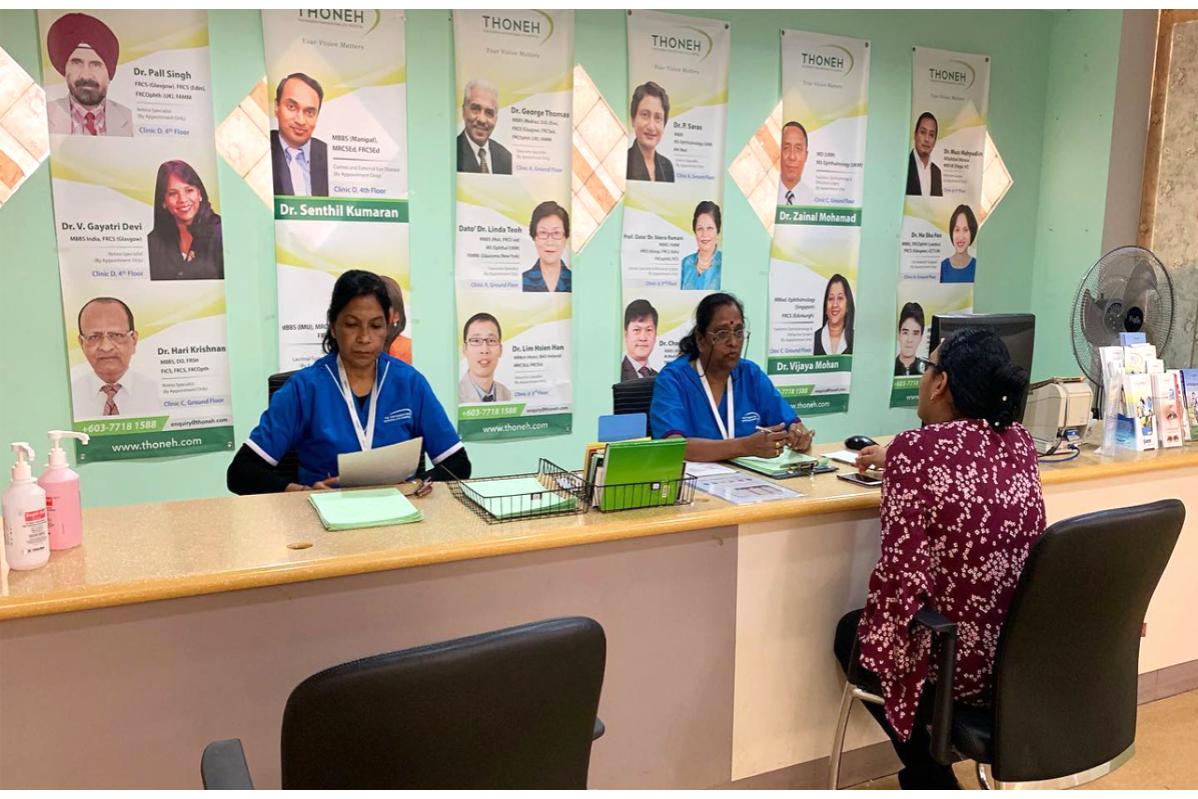 Top 10 Best Eye Specialist & Centres in PJ & KL 2026 19 THONEH-front-counter